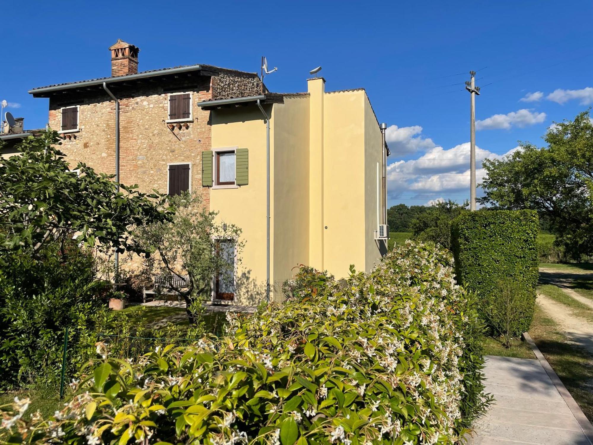 Casa Carlotte - Lago Di Garda Lazise Bagian luar foto