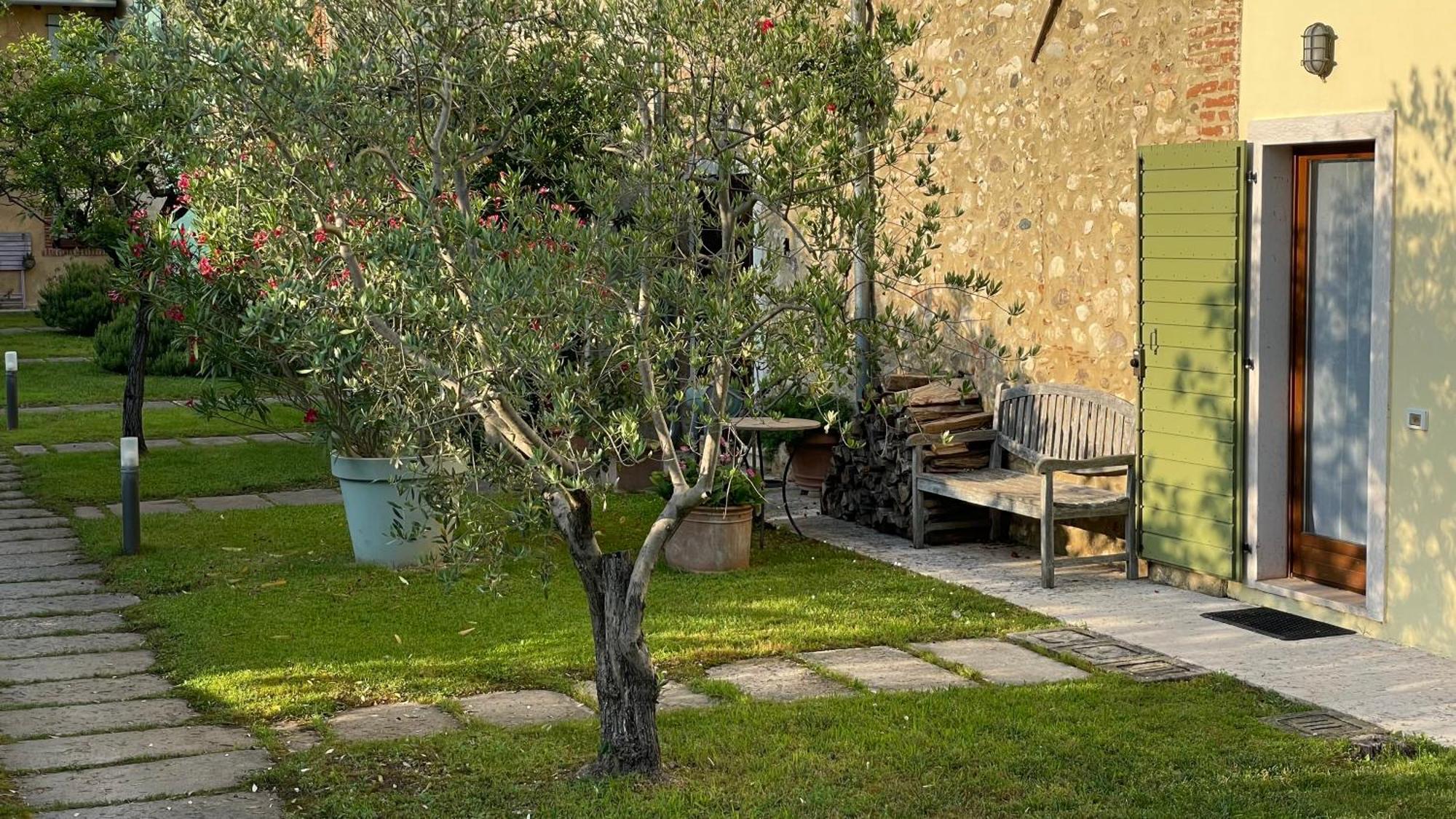 Casa Carlotte - Lago Di Garda Lazise Bagian luar foto